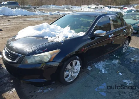 2010 Honda Accord 2.4 Lx from USA, damaged, VIN 1HGCP2F30AA045121